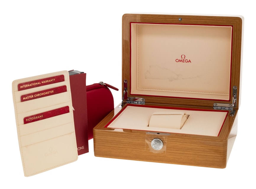 Omega Aqua Terra 150m Gents 220.10.41.21.03.001 Image 5